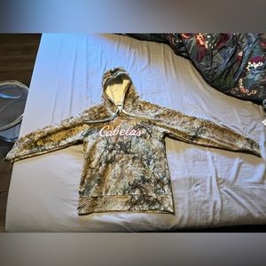 Cabela's camo print fleece lined hoodie